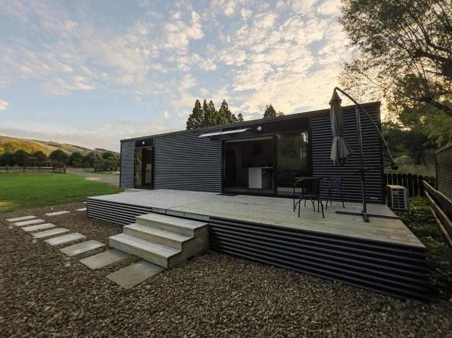 Апартаменты Bombay Hills Modern Retreat Окленд Экстерьер фото
